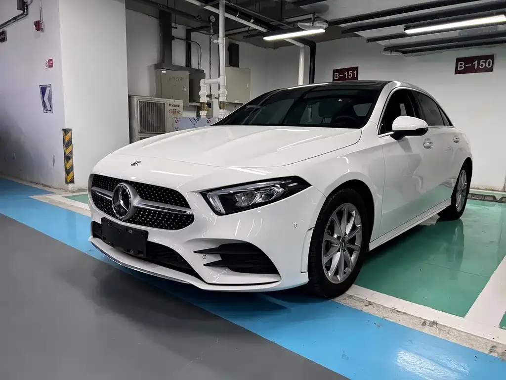 Mercedes-Benz A-Class — фото 1
