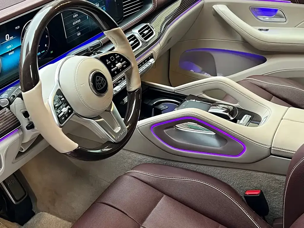 Mercedes-Benz GLS — фото 4