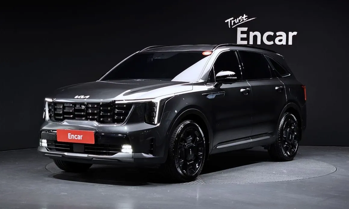 Kia Sorento — фото 1