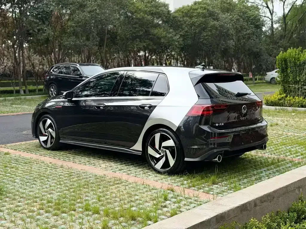 Volkswagen Golf GTI 2024 из CN, фото 6