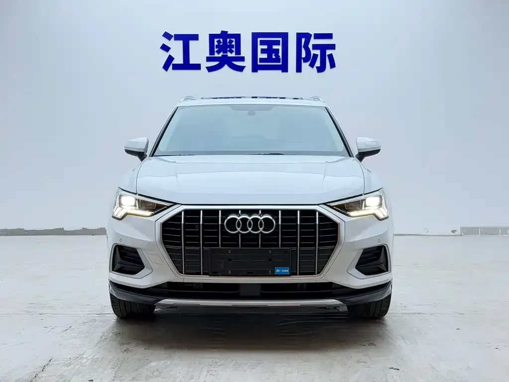 Audi Q3 — фото 2