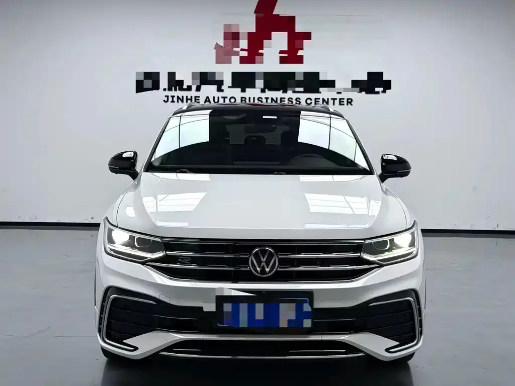 Volkswagen Tiguan X — фото 8
