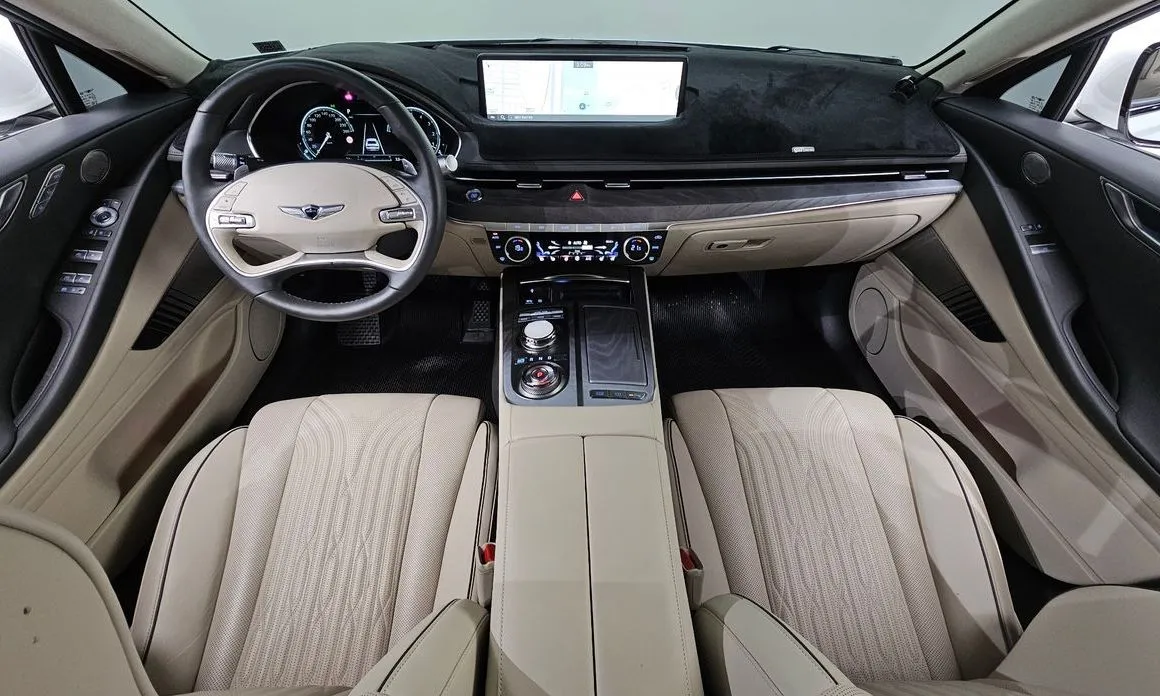 Genesis G80 — фото 10