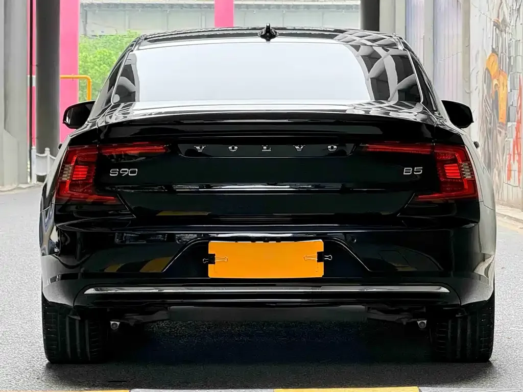 Volvo S90 — фото 2