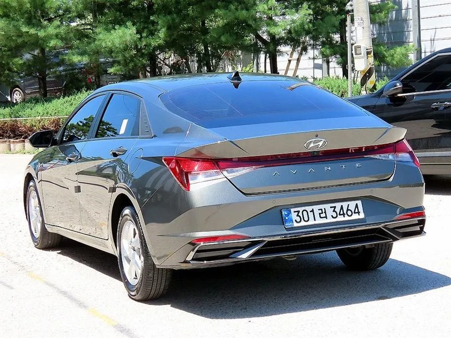 Hyundai AVANTE 2021 из KR, фото 9