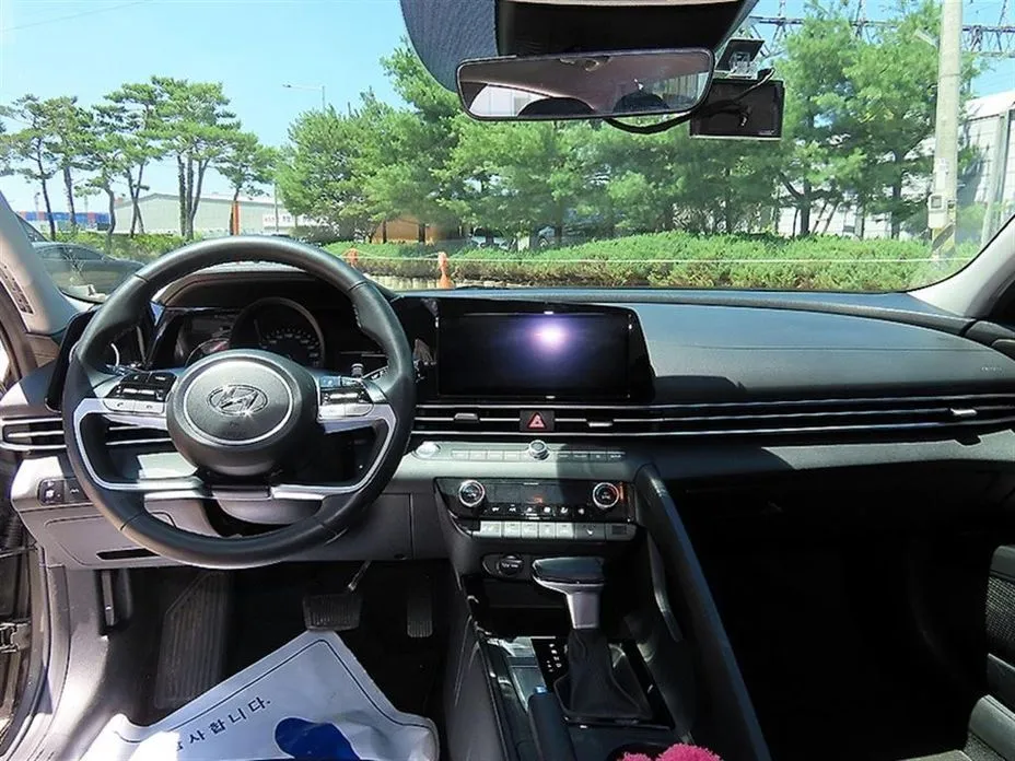 Hyundai AVANTE 2021 из KR, фото 3