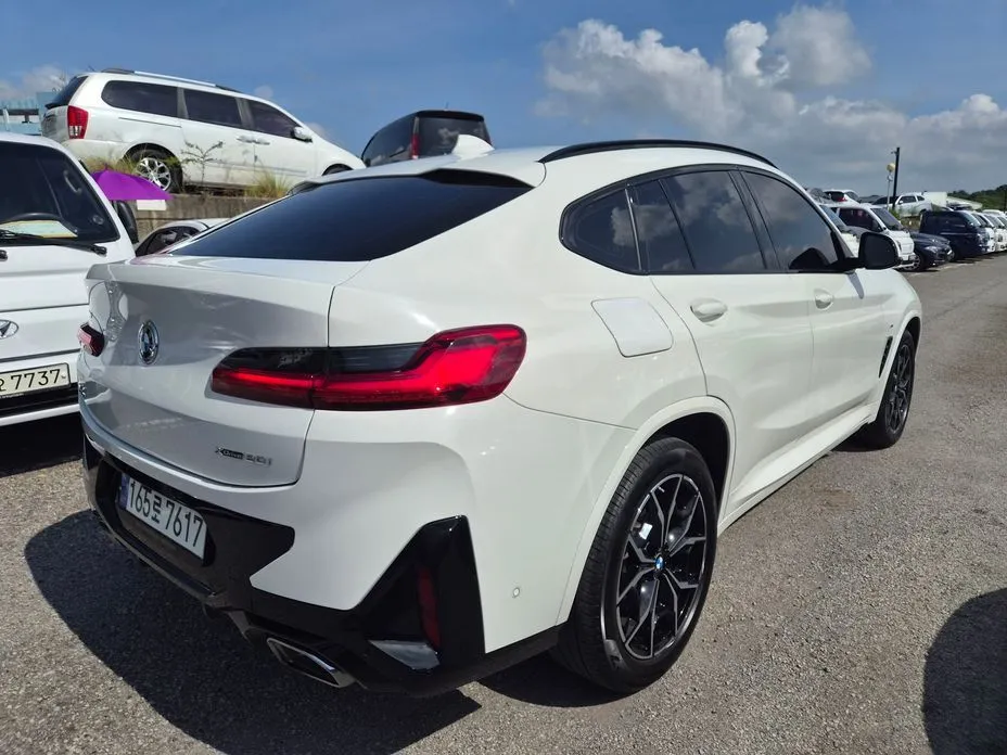 BMW X4 — фото 4