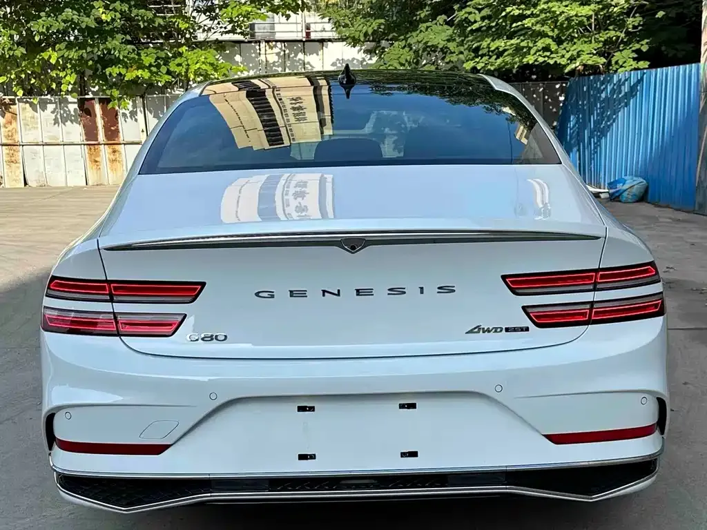 Genesis G80 — фото 9
