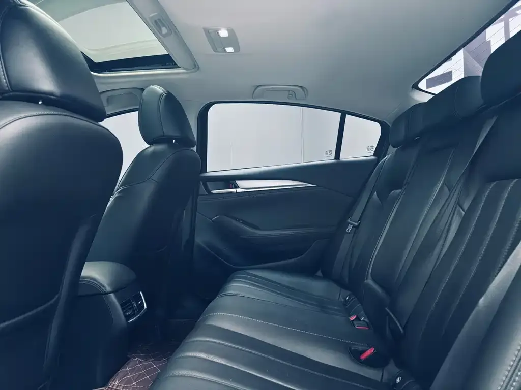 Mazda Atenza 2021 из CN, фото 2
