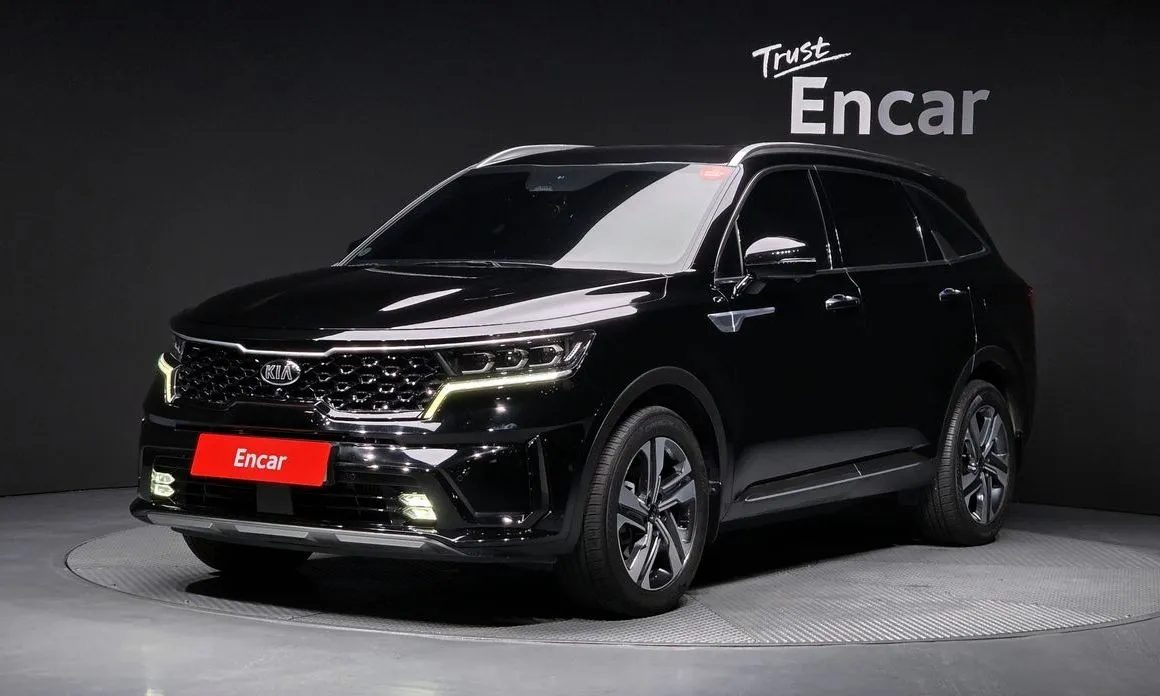 Kia Sorento — фото 1