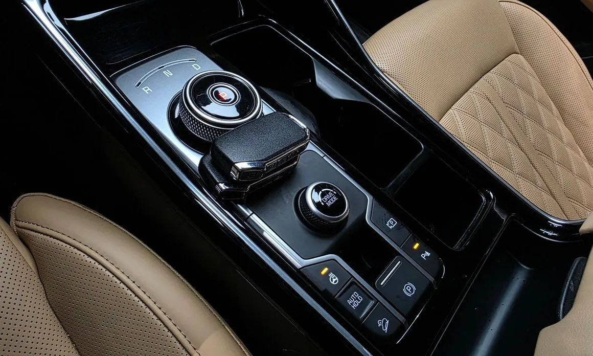 Kia Sorento — фото 10