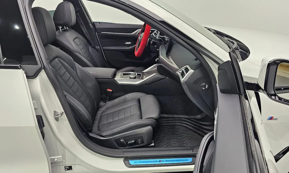 BMW 4-Series 2025 из KR, фото 8