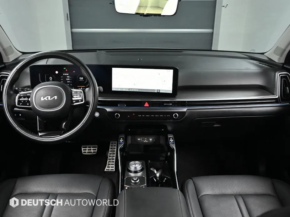 Kia Sorento — фото 8