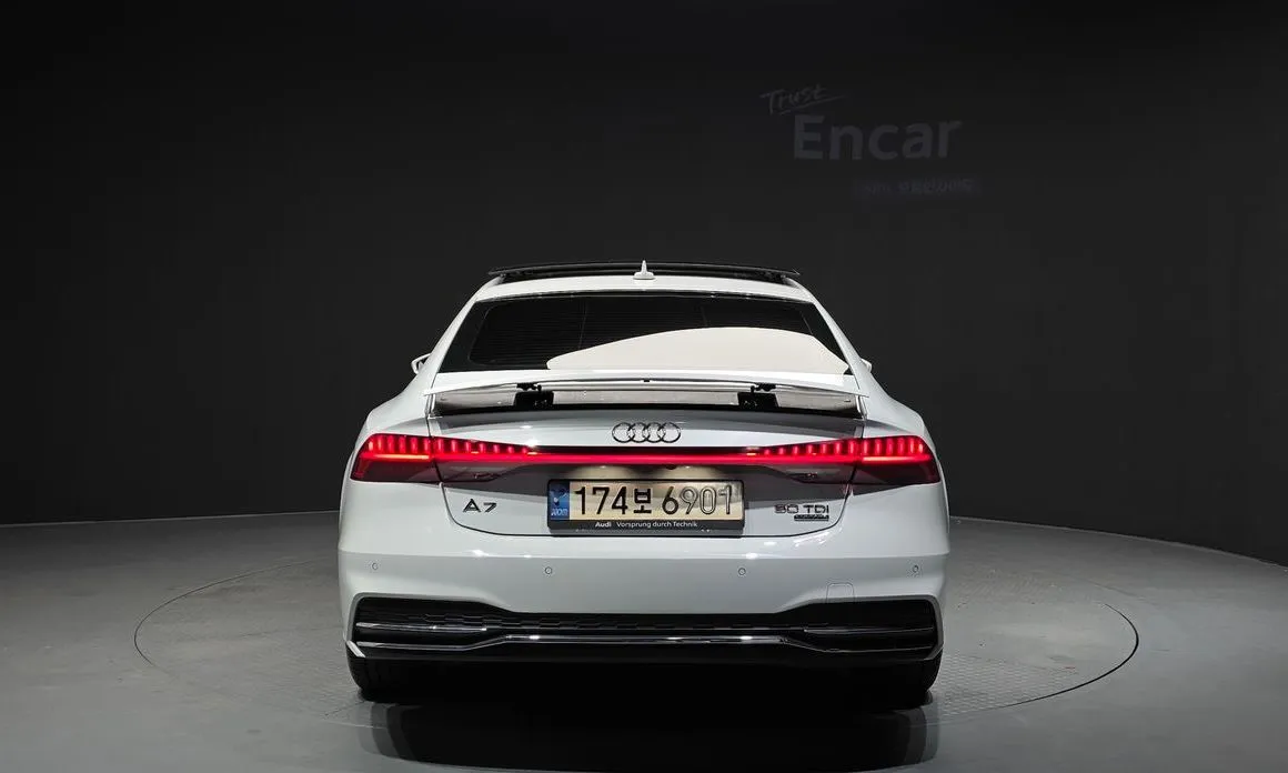 Audi A7 — фото 6