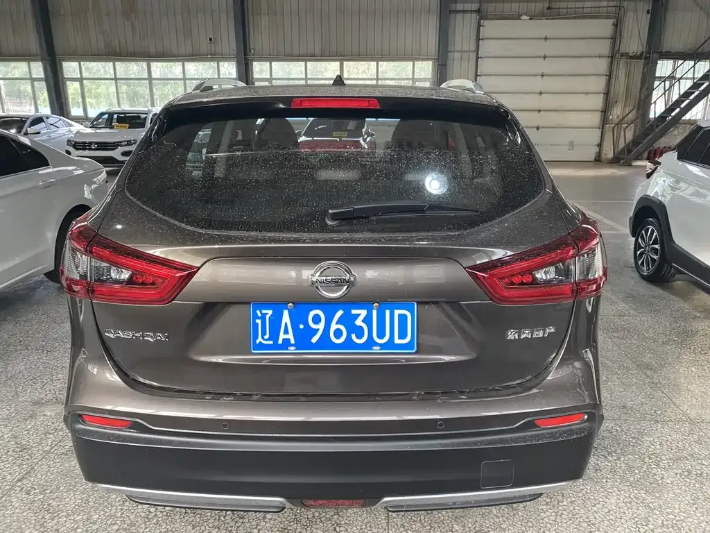 Nissan Qashqai — фото 5