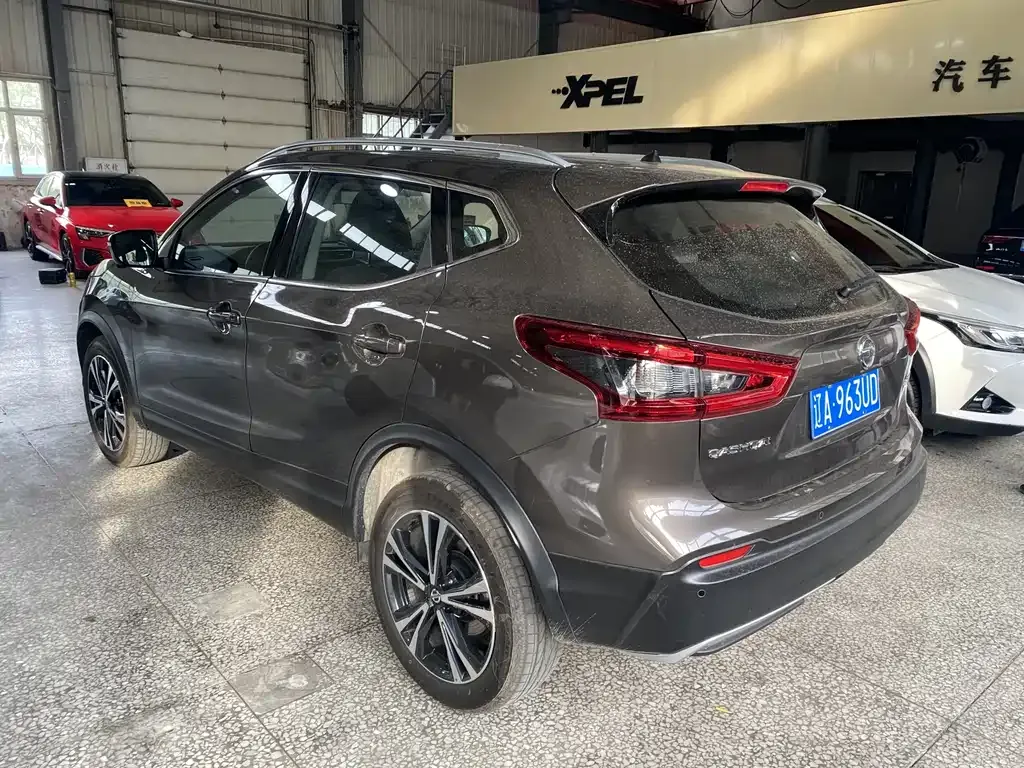 Nissan Qashqai — фото 6