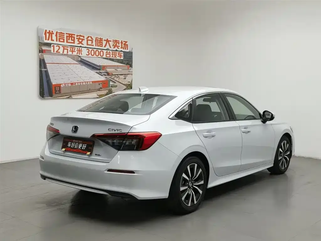 Honda Civic — фото 6