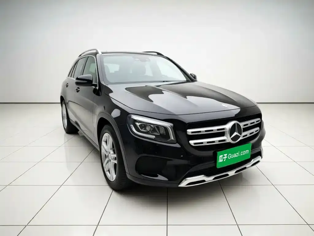 Mercedes-Benz GLB — фото 2