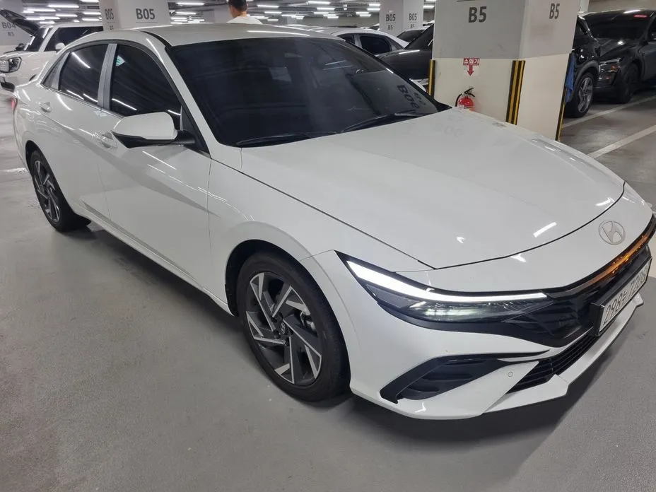 Hyundai AVANTE — фото 7