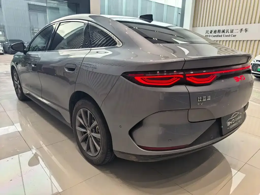 BYD Qin L — фото 2