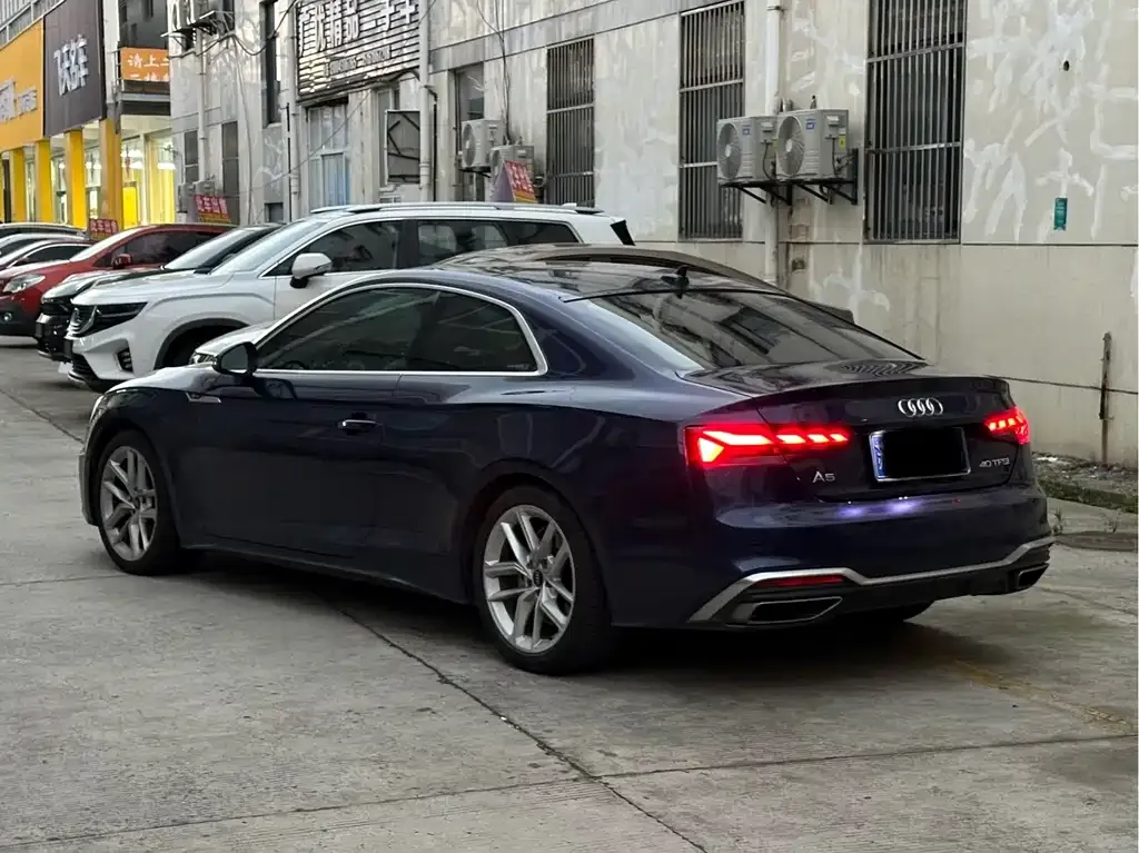 Audi A5 (Import) — фото 5