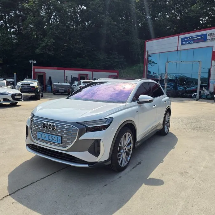Audi Q4 e-tron 2025 из KR, фото 6