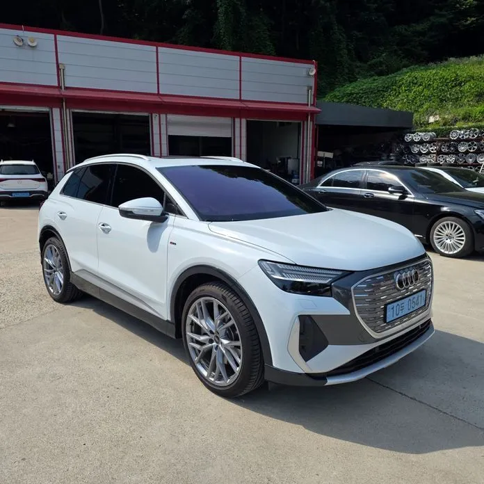 Audi Q4 e-tron 2025 из KR, фото 7
