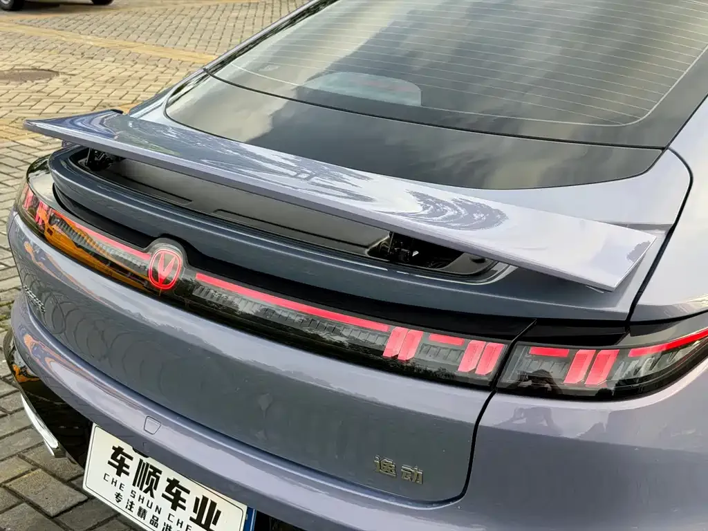 Changan Eado — фото 2