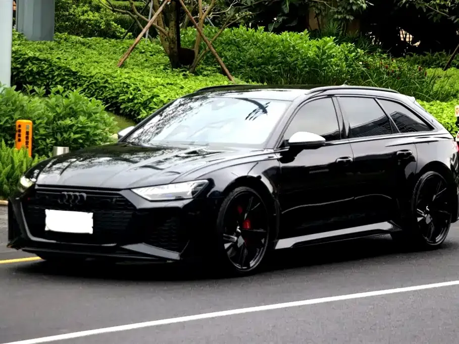 Audi RS 6 — фото 1