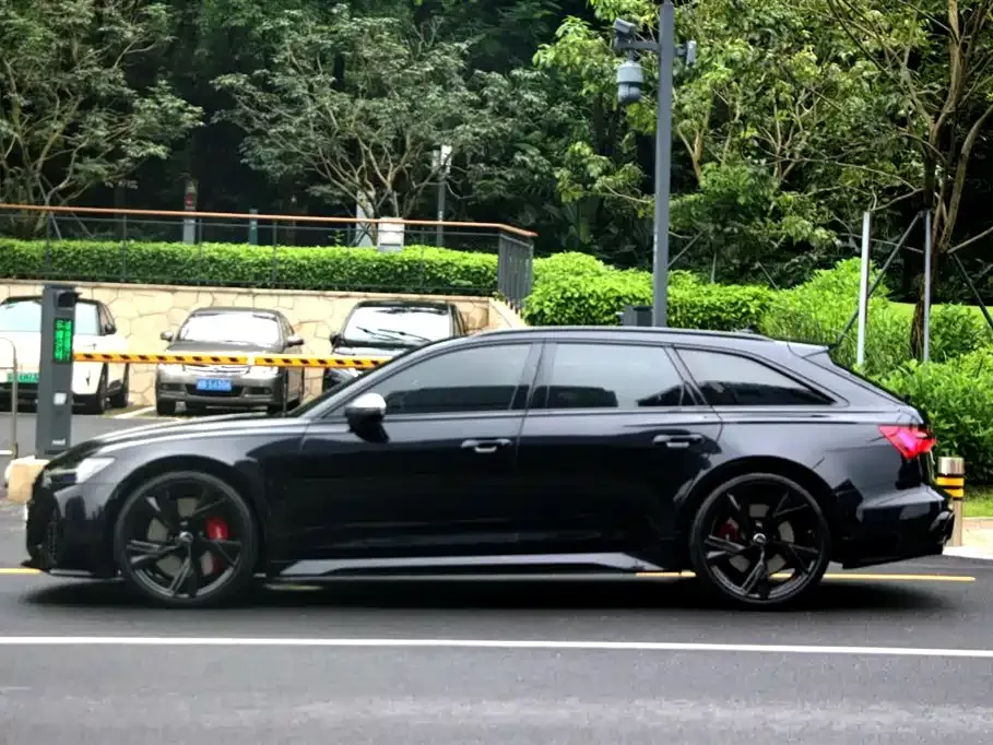 Audi RS 6 — фото 7