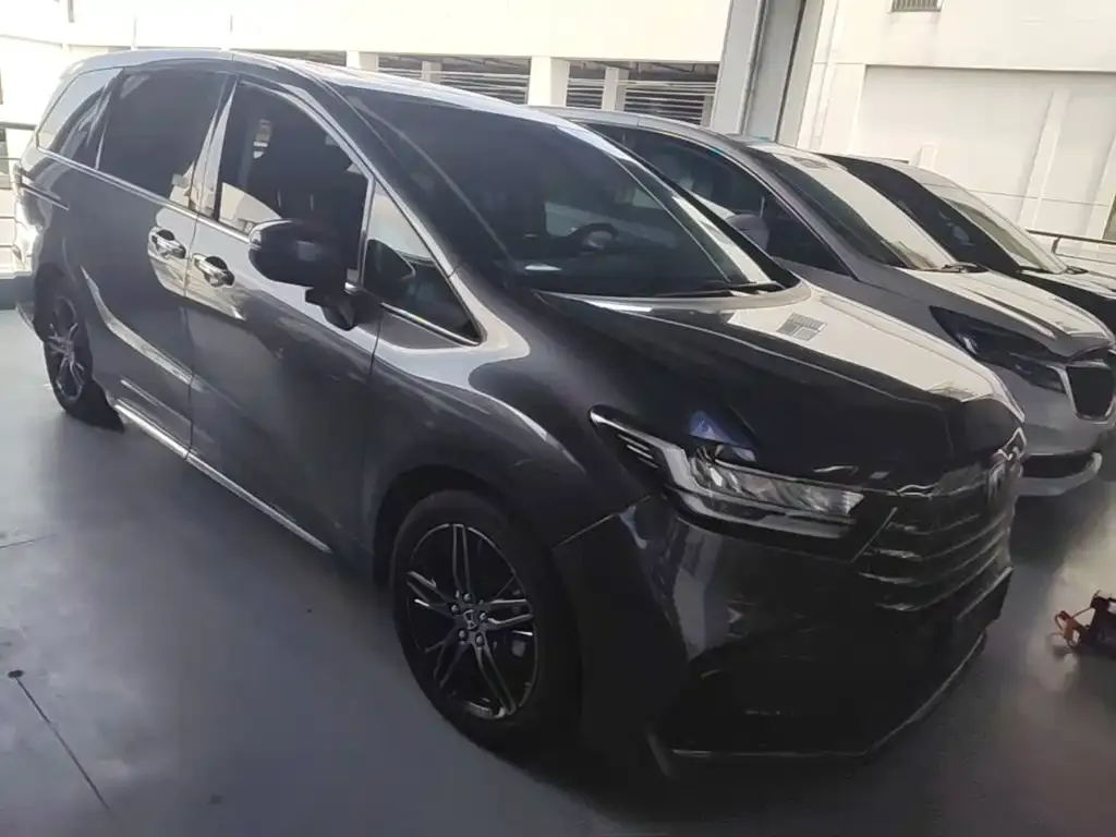 Honda Odyssey — фото 5