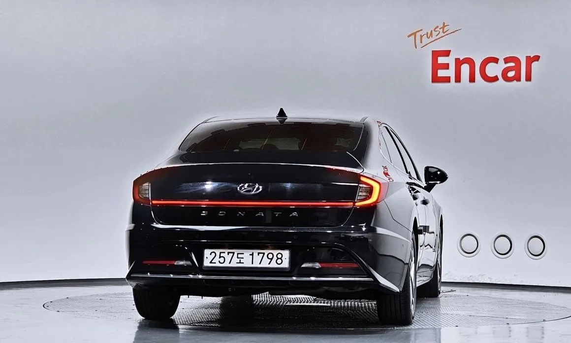 Hyundai Sonata 2022 из KR, фото 2