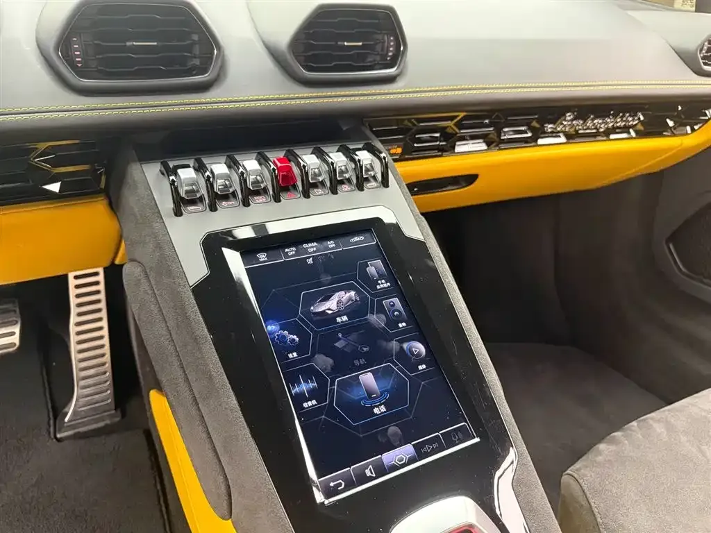 Lamborghini Huracan — фото 6