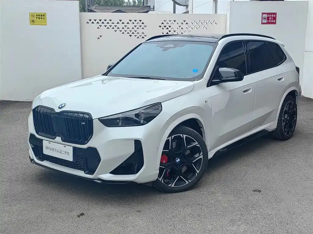 BMW X1 M35Li — фото 1