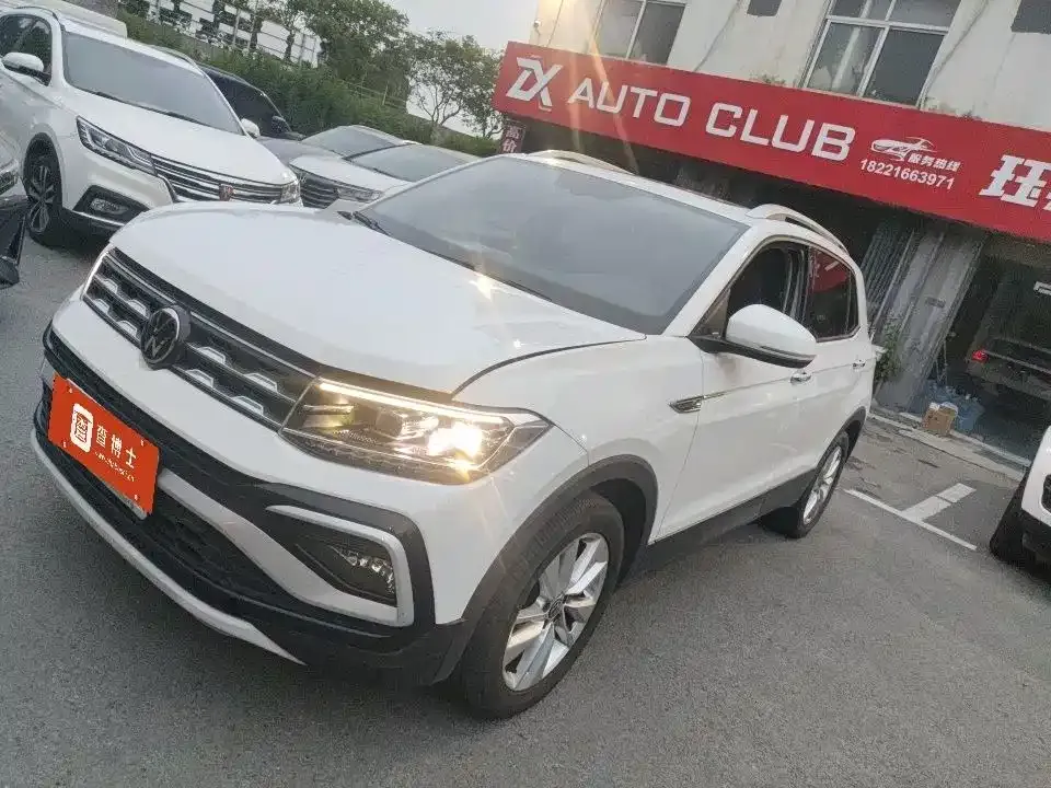 Volkswagen T-Cross — фото 1