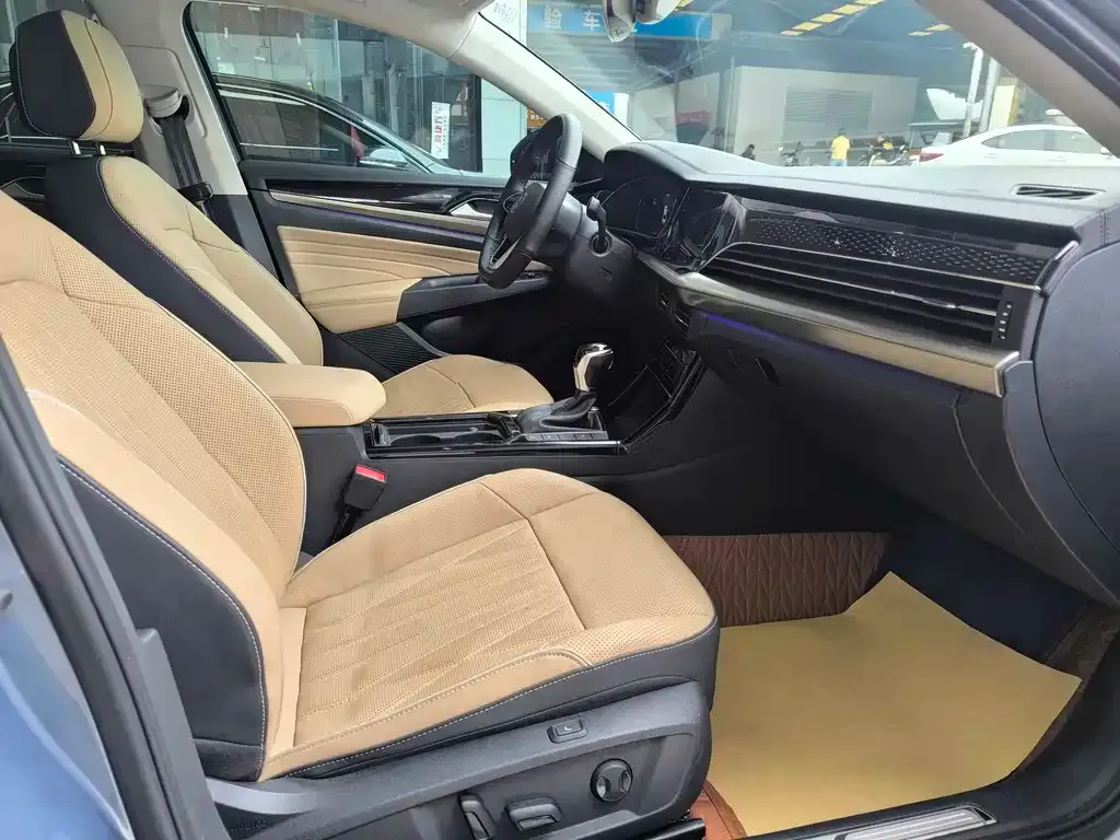 Volkswagen Passat — фото 3