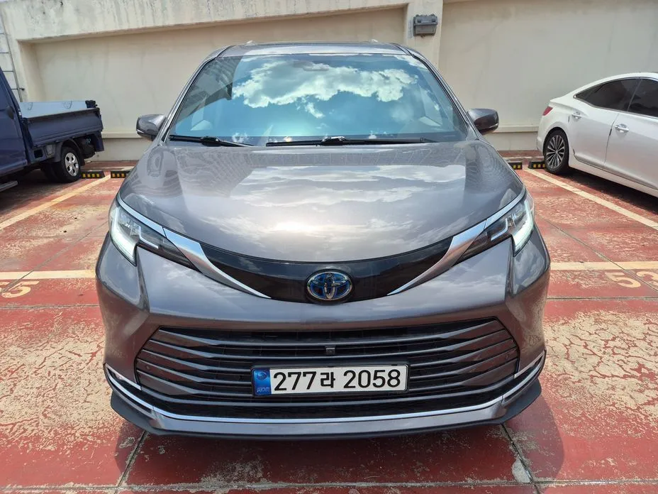 Toyota Sienna 2021 из KR, фото 10