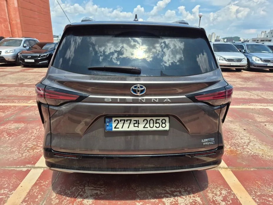 Toyota Sienna 2021 из KR, фото 6