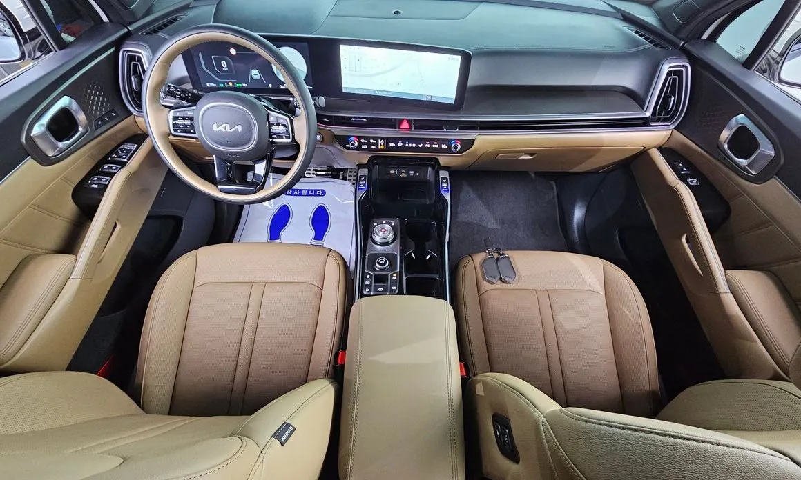 Kia Sorento — фото 6