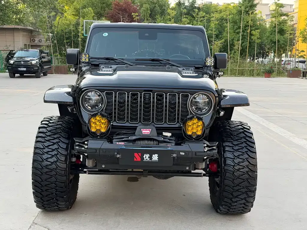 Jeep Wrangler — фото 2