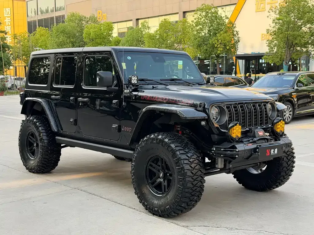 Jeep Wrangler — фото 4
