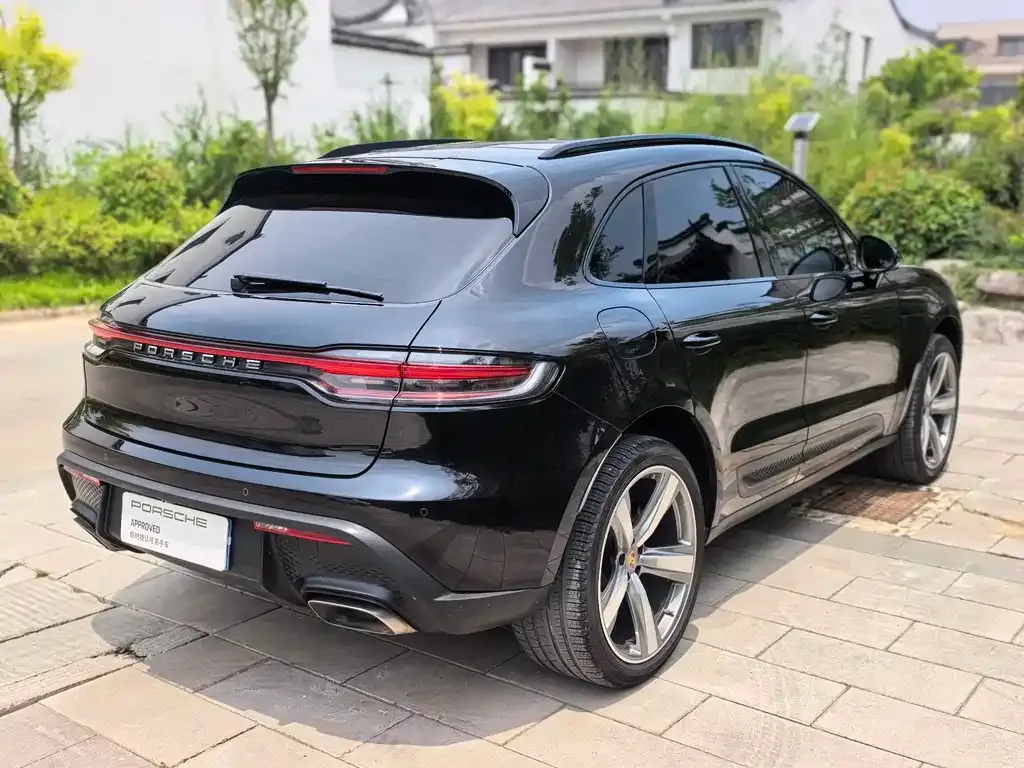 Porsche Macan — фото 6