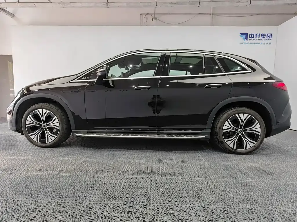 Mercedes-Benz EQE SUV 2024 из CN, фото 8