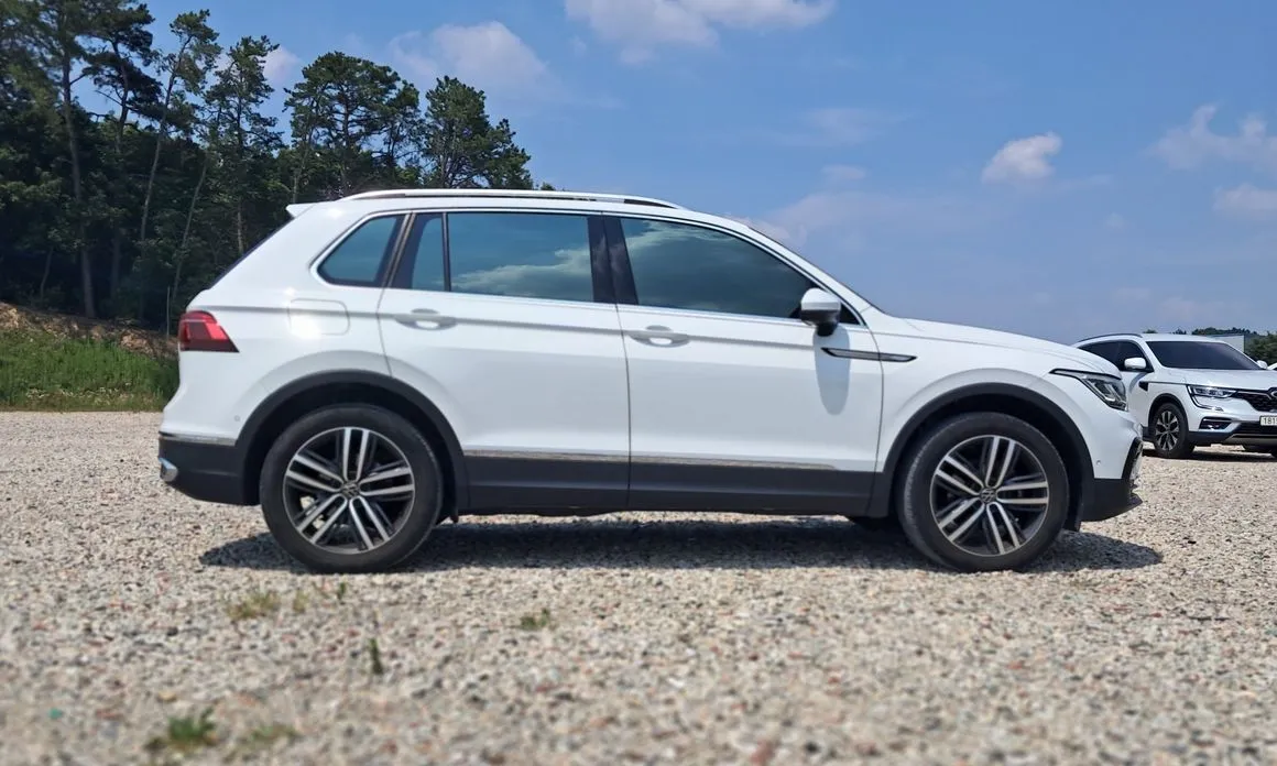 Volkswagen Tiguan — фото 8