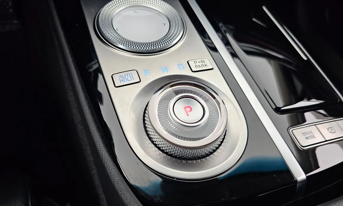Genesis G80 — фото 3