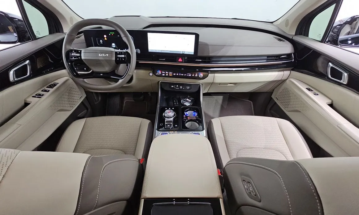 Kia Carnival — фото 2
