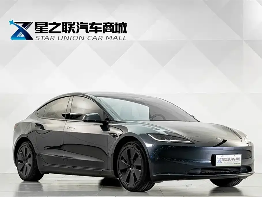 Tesla Model 3 — фото 8
