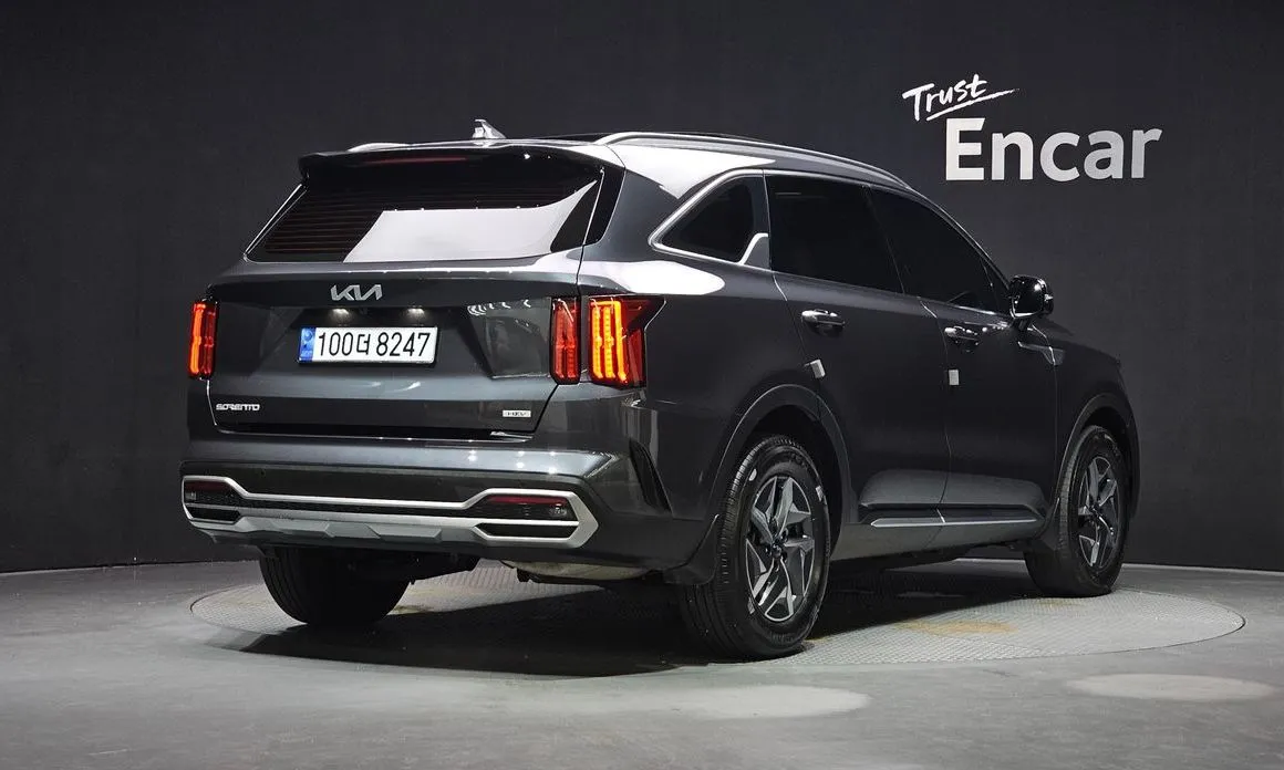 Kia Sorento — фото 6