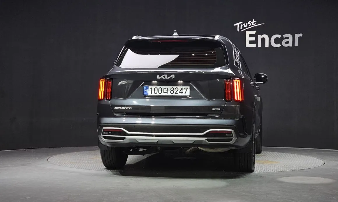 Kia Sorento — фото 7
