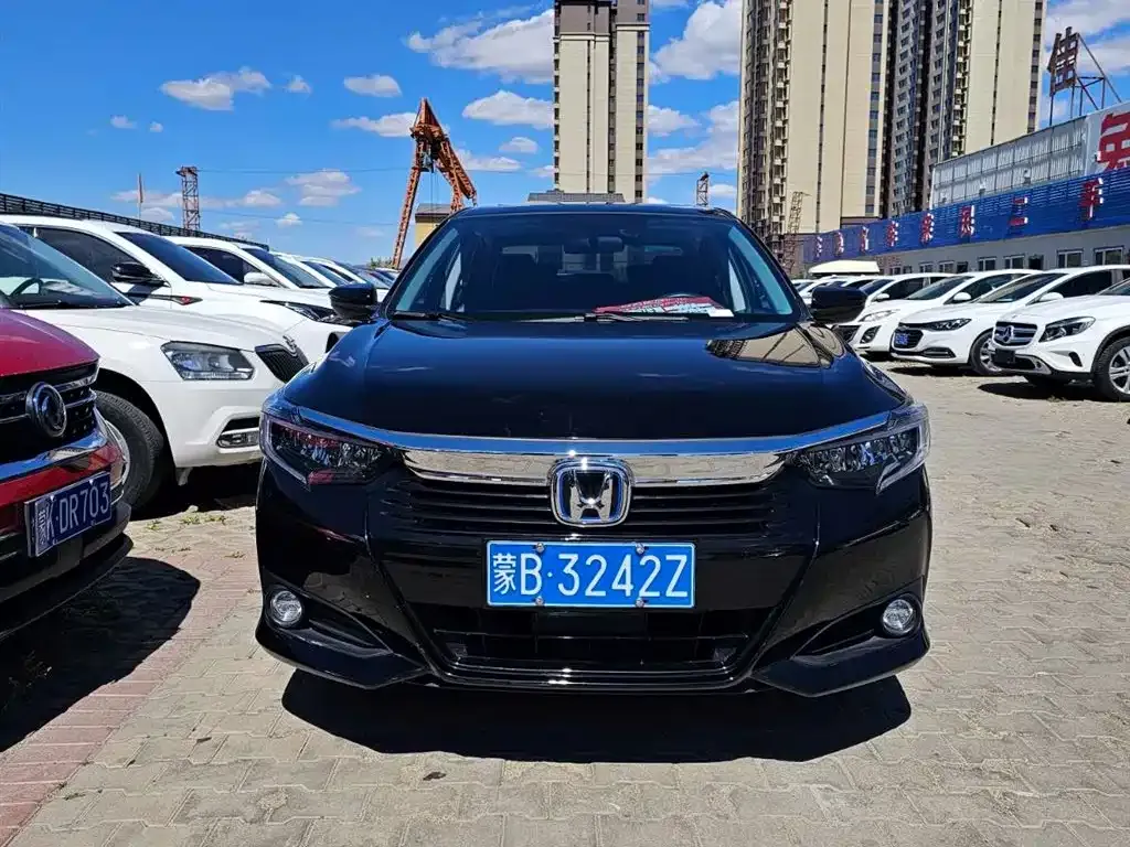 Honda Crider — фото 1